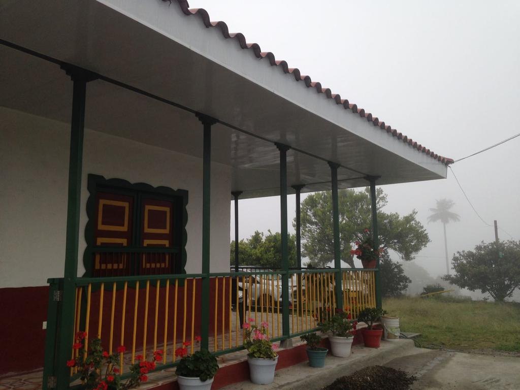 Hostal Casa De Los Taitas Salento Zewnętrze zdjęcie